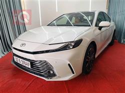 تۆیۆتا کامری